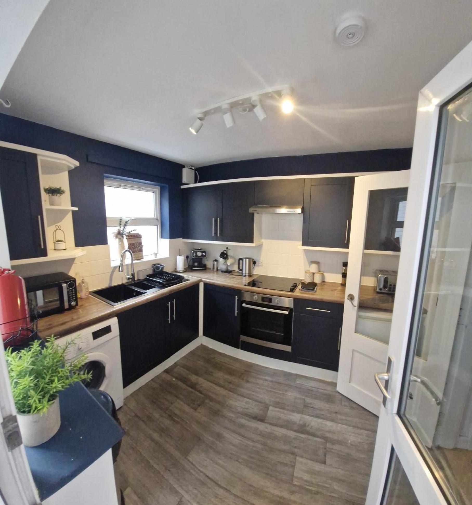4Br House Popular Ravenhill Road Villa Belfast Exterior photo